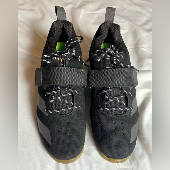 Adidas ADIPOWER Black and Yellow Athletic weight lifting Shoes - Picture 11 of 12